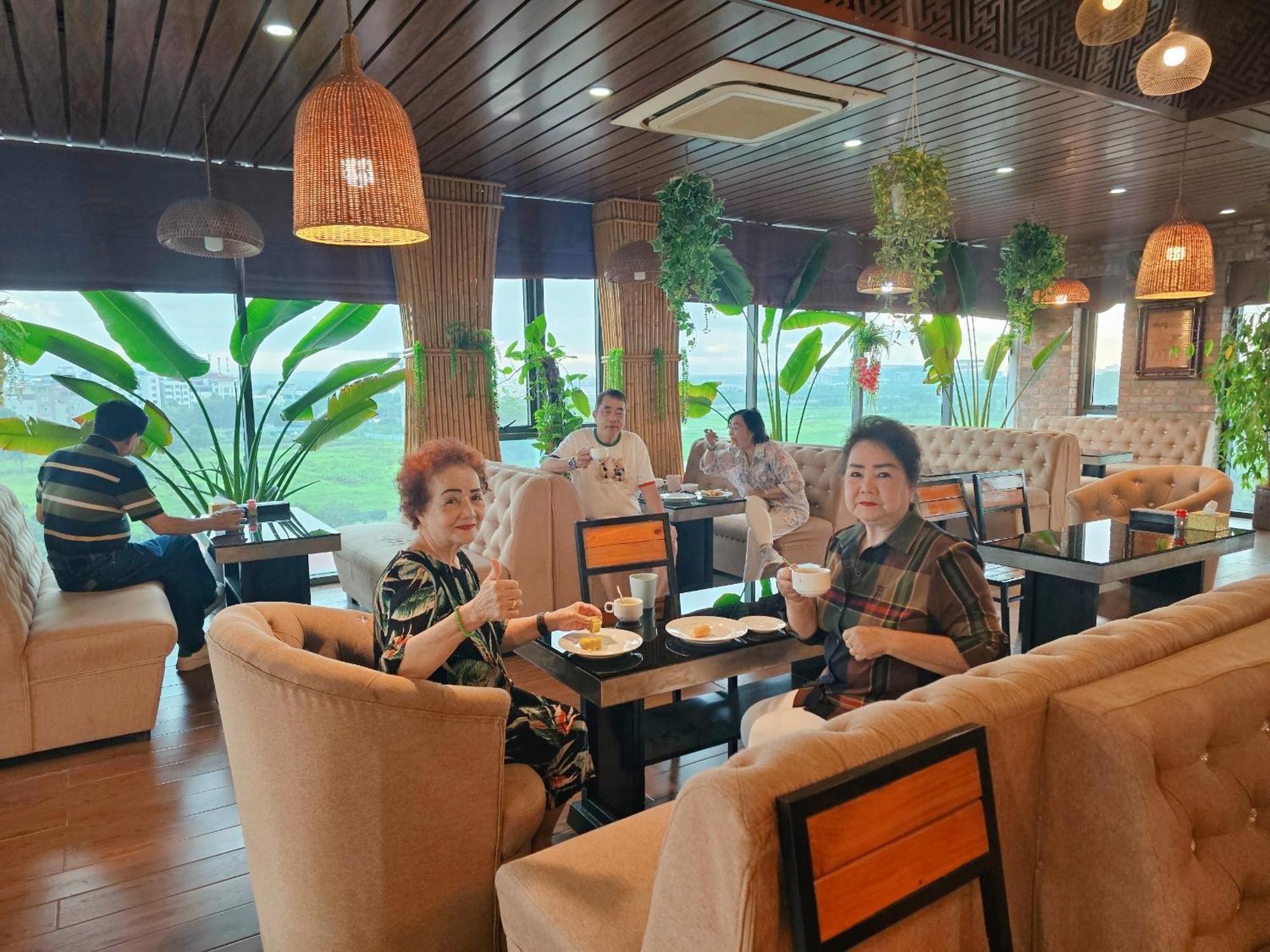 Kawasaki Noi Bai Airport Hotel ภายนอก รูปภาพ