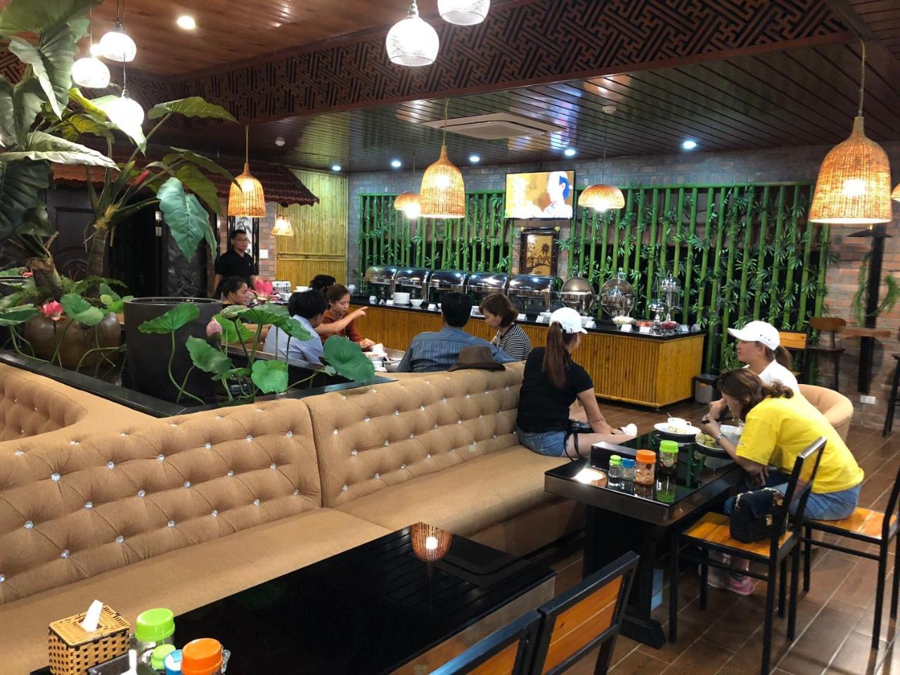Kawasaki Noi Bai Airport Hotel ภายนอก รูปภาพ
